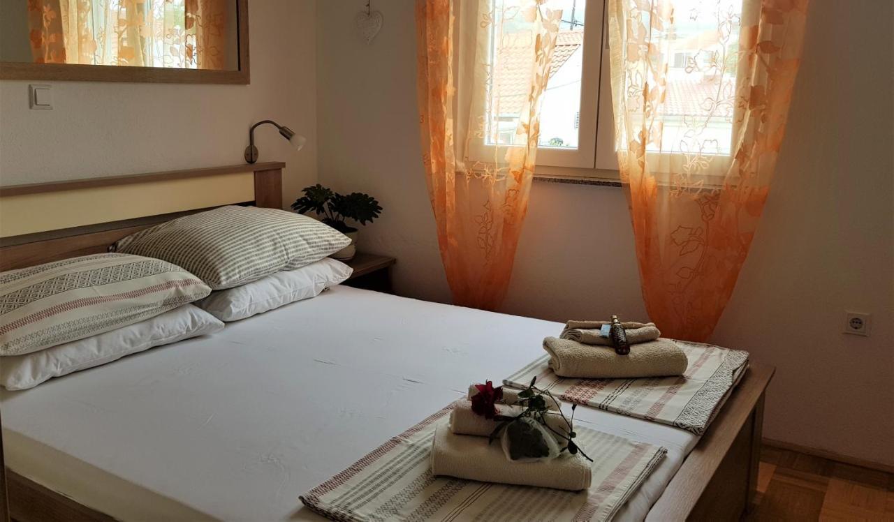 Apartmani Villa Lilliana Tribalj Εξωτερικό φωτογραφία