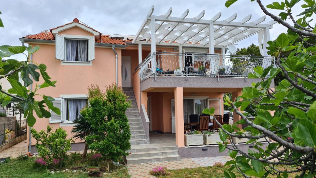 Apartmani Villa Lilliana Tribalj Εξωτερικό φωτογραφία
