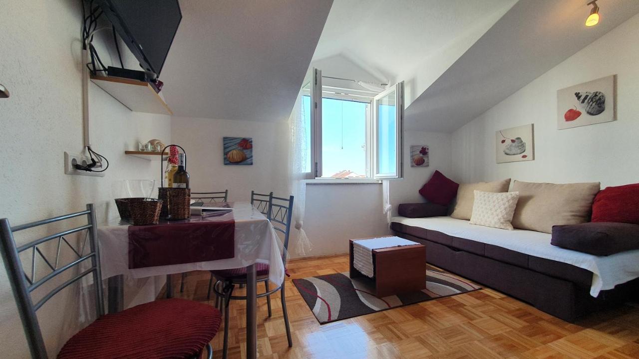 Apartmani Villa Lilliana Tribalj Εξωτερικό φωτογραφία