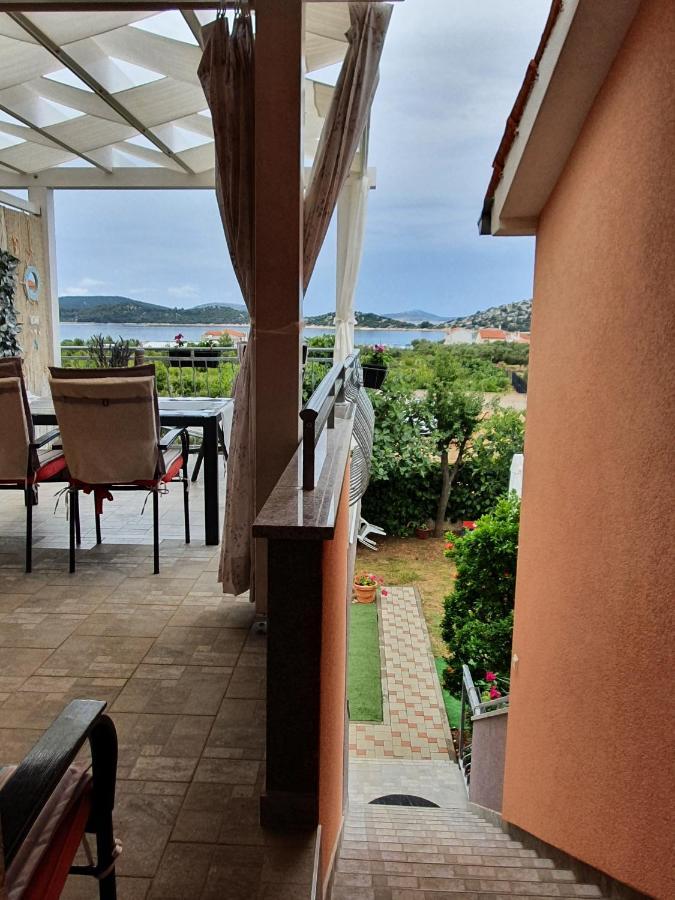 Apartmani Villa Lilliana Tribalj Εξωτερικό φωτογραφία