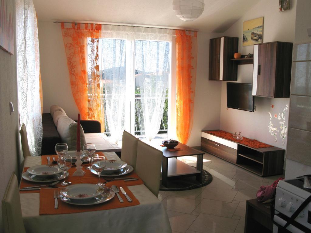 Apartmani Villa Lilliana Tribalj Εξωτερικό φωτογραφία